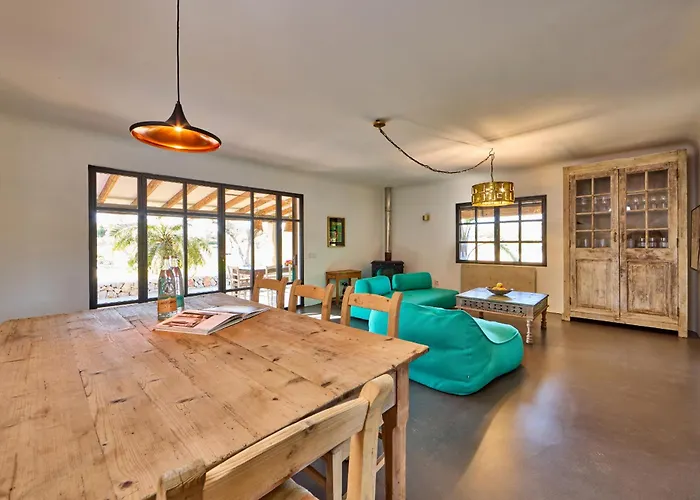 Semesterbostad Romani *